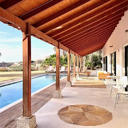 Casa Nueva, Ideal Pour Des En Famille Кальяо-Сальвахе